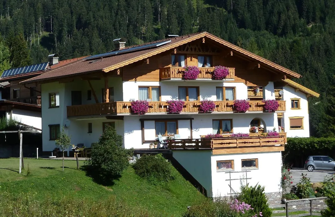 Haus Antonia-1