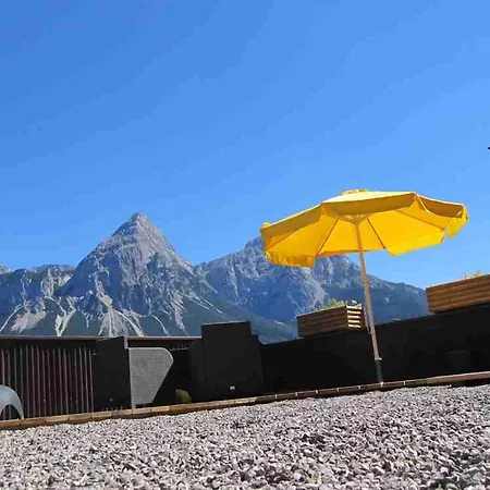 Alpenstern Rooms & Suites-2